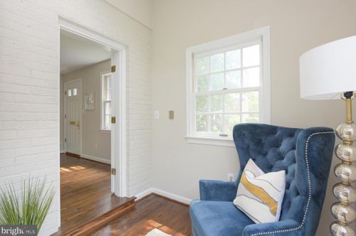 221 Baden St, Silver Spring MD 20901-4839 exterior