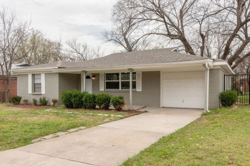 7813 Whitney Dr, Fort Worth, TX 76108-2513