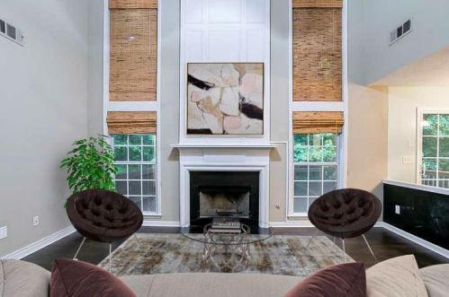620 Wallnut Hall Trl, Holly Springs, GA 30189-4271