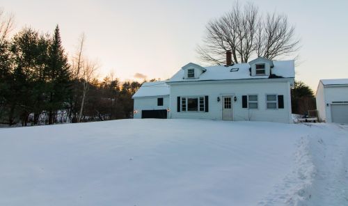 918 Empire Rd, Poland ME  04274-5606 exterior