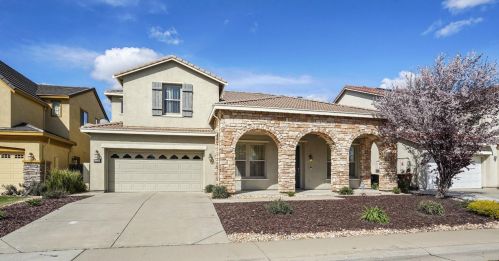 5213 Burberry Ct, Elk Grove, CA 95757-3297