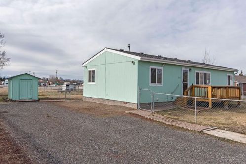 8065 17th St, Terrebonne, OR 97760-9614