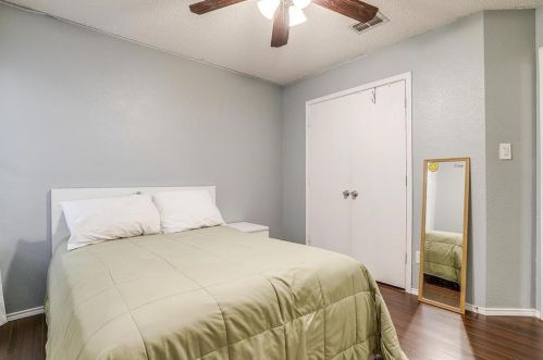 7105 Ashbourne Way, Fort Worth TX  76133-8924 exterior