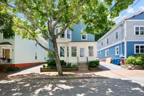 42 Morning St, Portland, ME 04101-4407