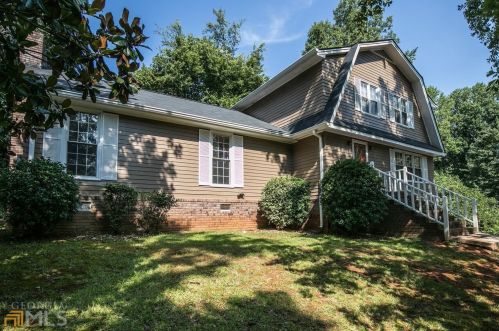 99 Cane Brake Cir, Toccoa, GA 30577-3149
