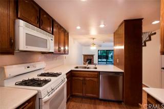 282 Kauai Ln, Placentia, CA 92870-6024