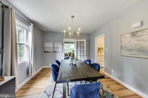 9227 Mintwood St, Silver Spring MD 20901-3523 exterior