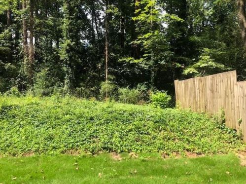 1942 Mcjenkin Dr, Atlanta GA  30345-3006 exterior