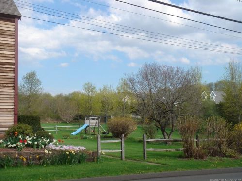 56 Williams Rd, Wallingford, CT 06492-2751