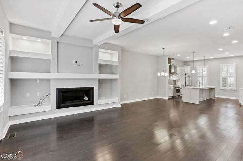 839 Canterbury Rd, Atlanta, GA 30324-2801