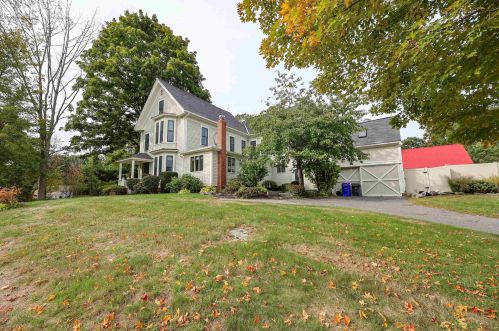 56 East Rd, Hampstead, NH 03841-2219