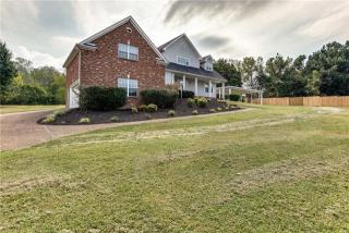 120 Minorcrest Dr, Dickson, TN 37055-6051