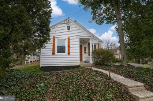 139 Montrose Ave, Lancaster PA  17603-6617 exterior