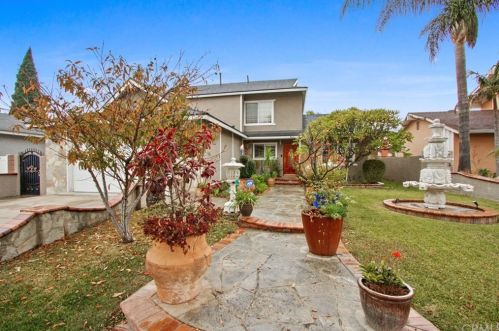 10621 Pamela St, Cypress, CA 90630-4939