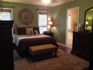 7000 Redwood Dr, Columbus, GA 31904-2492