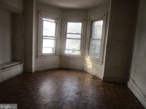 3117 F St, Philadelphia, PA 19134-2403