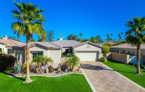 79878 Parkway Esplanade, La Quinta, CA 92253-8814