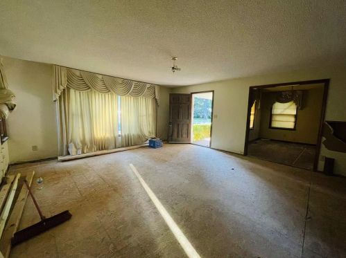 106 Edna Pl, Warner Robins GA  31093-2415 exterior