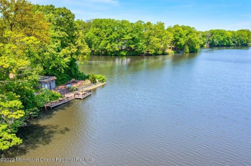 23 Manchester Ct, Tinton Falls NJ 07701-5490 exterior