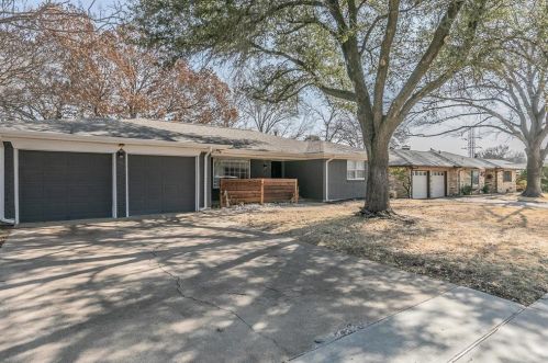 1020 Ridgefield Dr, Plano TX  75075-8721 exterior