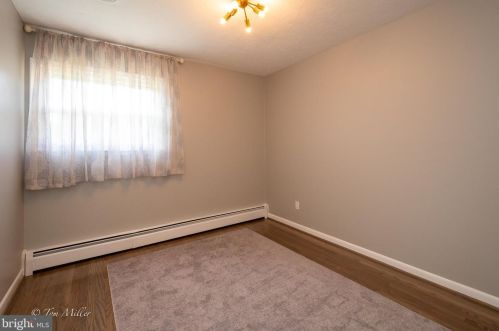 2112 Arden Dr, Fallston MD  21047-1404 exterior