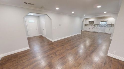 5309 Lambeth Ln, Fort Worth TX  76112-3854 exterior