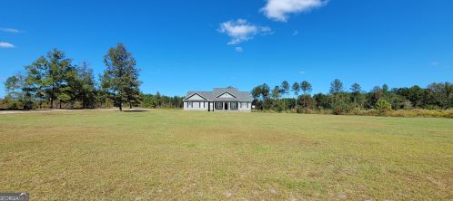 117 Lovett Scott Rd, Adrian, GA 31002-1006