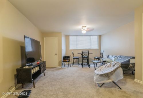 3045 Kimball Ave, Chicago, IL 60618-6847