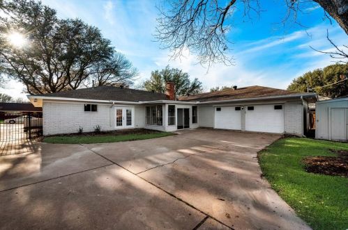 6821 Lancelot Ct, Fort Worth TX  76133-5005 exterior