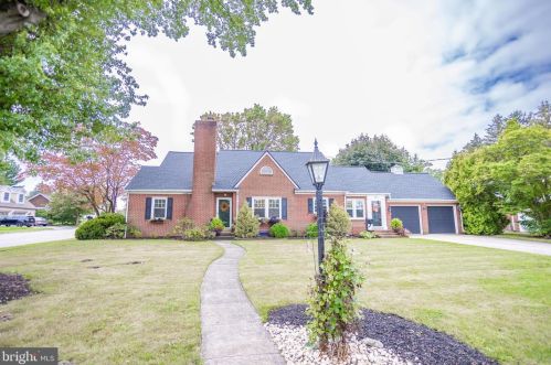 221 Clearview Rd, Hanover PA 17331-1311 exterior