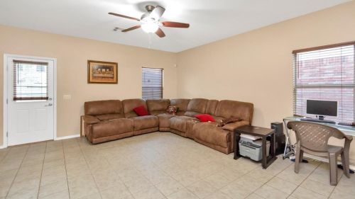 843 Honeysuckle Vine Dr, Richmond TX 77469-4800 exterior