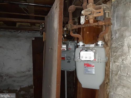 236 Ross St, Lancaster PA  17602-1940 exterior