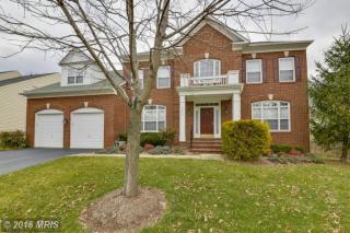 2045 Powells Landing Cir, Woodbridge VA  22191-4565 exterior