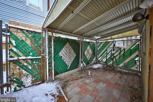 2244 16 St, Philadelphia PA 19132-4419 exterior