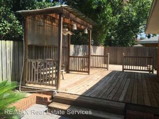 834 Captain Shreve Dr, Shreveport LA  71105-2249 exterior