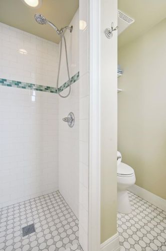 2718 Gaylord St, Denver CO  80205-4622 exterior