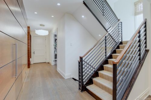 555 Clayton St, Denver CO  80206-4232 exterior