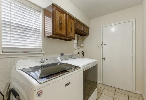 2046 Lakeside Dr, Taylor Lake Village TX  77586-3398 exterior