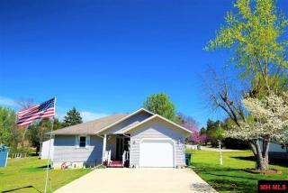 303 Street Ct, Rea Valley, AR 72634-8135