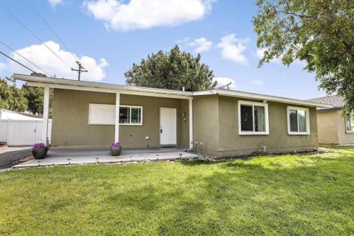 1042 Delay Ave, Glendora, CA 91740-4935