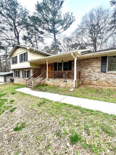2902 Barcelona Way, Conyers, GA 30012-2775