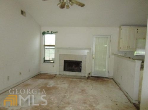 298 Fallview Dr, Mcdonough, GA 30253-5727