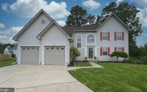 4 Star Ct, Erial, NJ 08081-4898