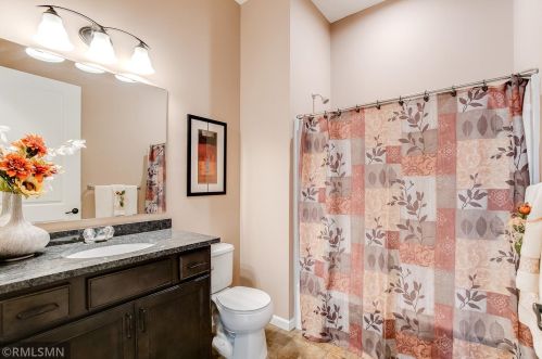9169 Compass Pointe Rd, Saint Paul MN  55129 exterior