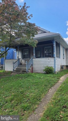 335 Washington Ter, Camden, NJ 08106-2147