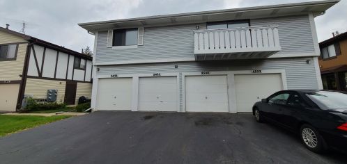 1500 Sutter Dr, Hanover Park, IL 60133-4938