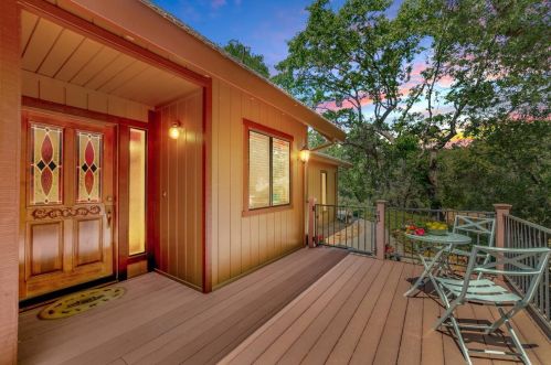 3645 Mary Ln, Auburn, CA 95602-9627