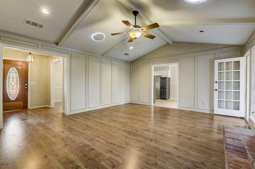 2211 San Simeon, Carrollton TX 75006-2828 exterior