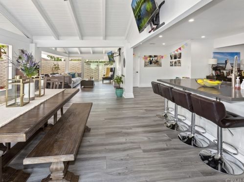 2009 Williams St, Santa Ana CA 92705-7841 exterior