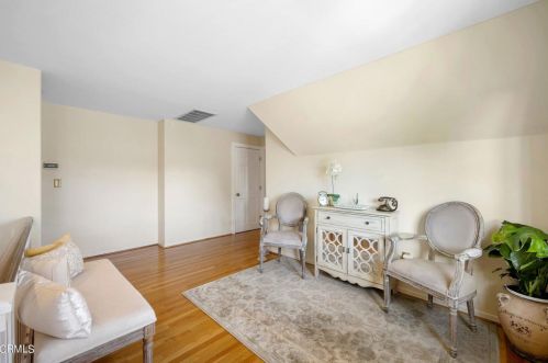 1149 Cordova Ave, Glendale CA  91206-2115 exterior